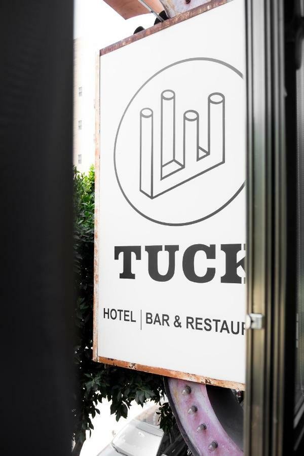 Tuck Hotel Los Angeles Exterior photo